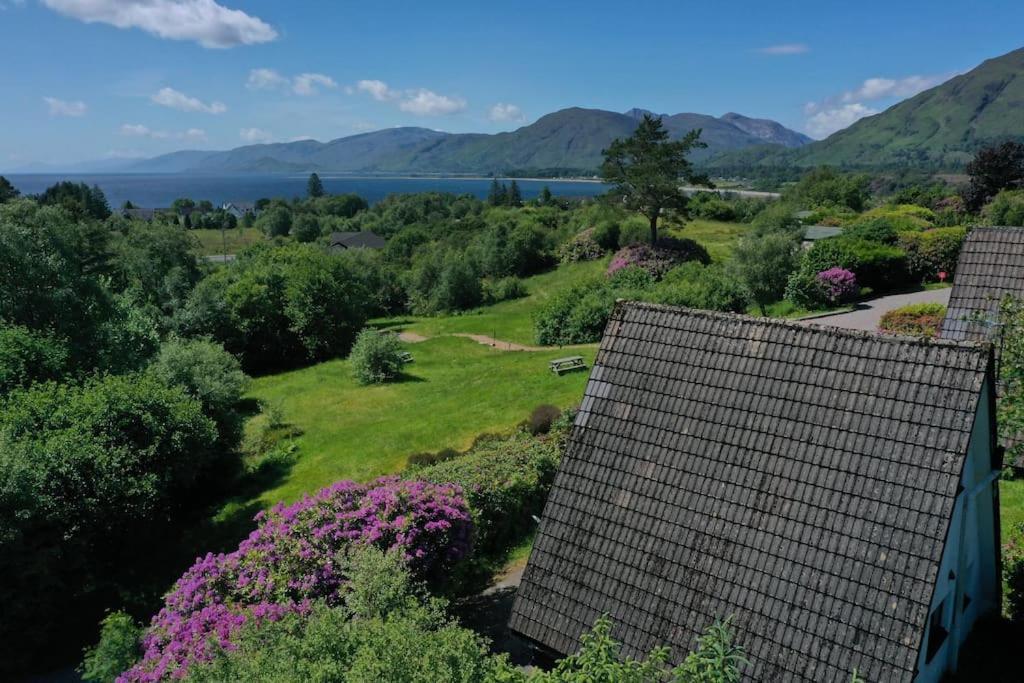 1 Bedroom Cabin With Mountain & Loch Views - Quiet Location Between Glencoe & Ben Nevis Corran  Ngoại thất bức ảnh